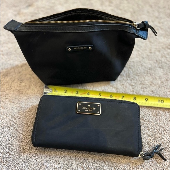 Kate Spade black nylon wallet and make up case - good used condition - Picture 4 of 8